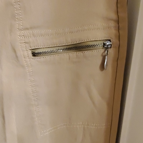 Guess stretchy cargo pants - Picture 5 of 7